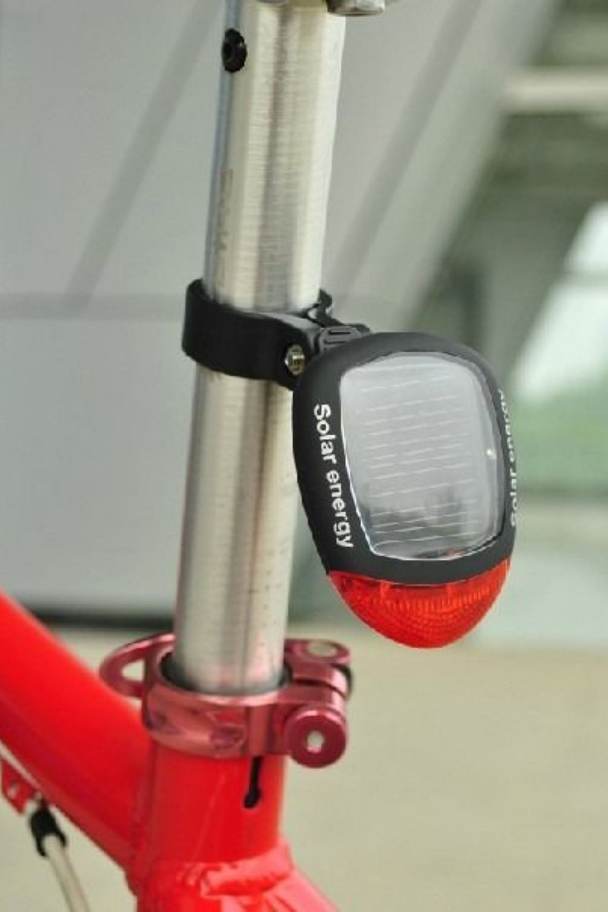 SELFTREND® LED Güneş Enerjisi ile Şarj Edilebilir Bisiklet Kuyruk Lambası Solar Bisiklet Lambası - Görsel 7